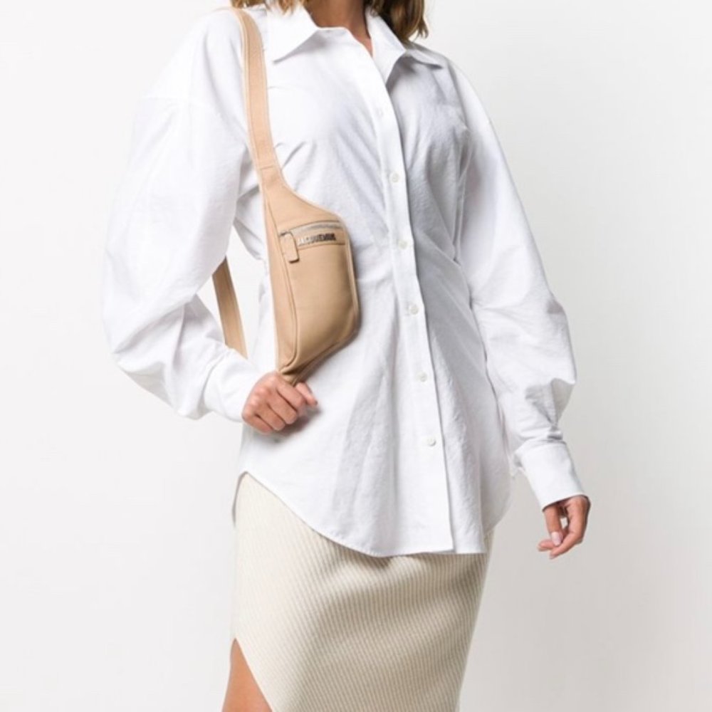 Jacquemus la banane belt bag in beige